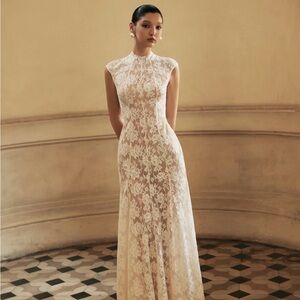 Elegant Cream Lace Maxi Dress